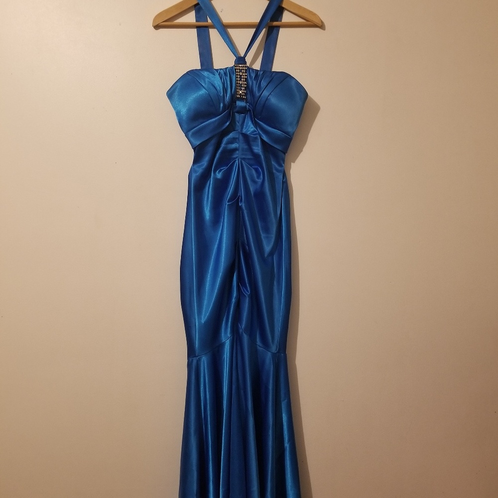 Blue Mermaid Prom dress- Laura Petites fits size 8
